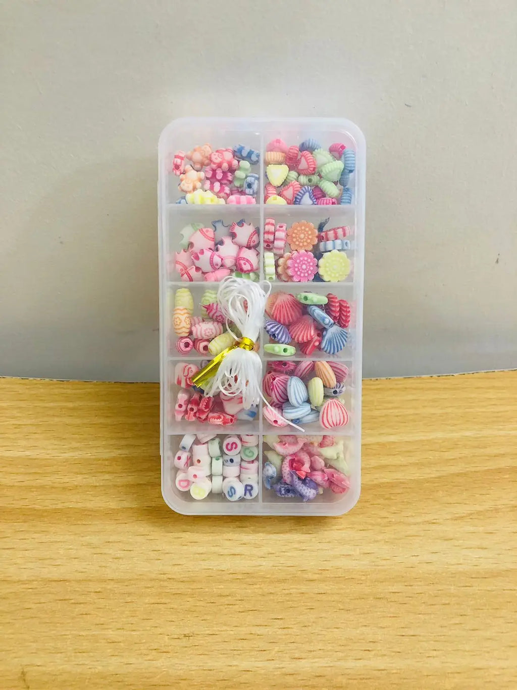 DIY Jewellery Beads Box with Elastic Thread Roll